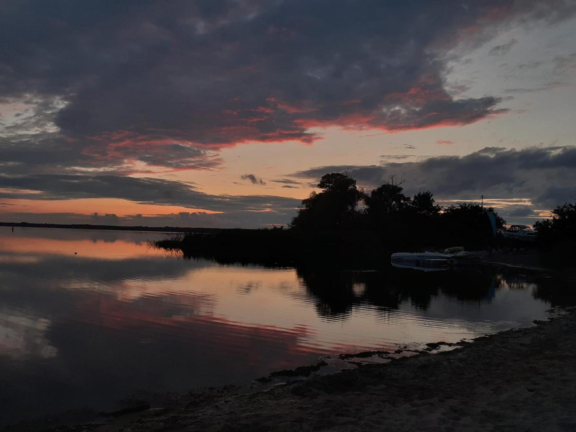 Holiday Houses Miedzyzdroje Wapnica Marina With Private Beach And Boat Facility Extérieur photo